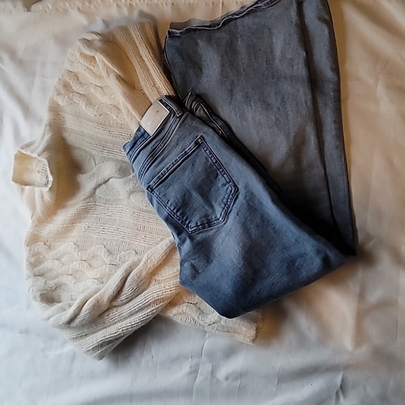 Express sweater - Picture 5 of 5